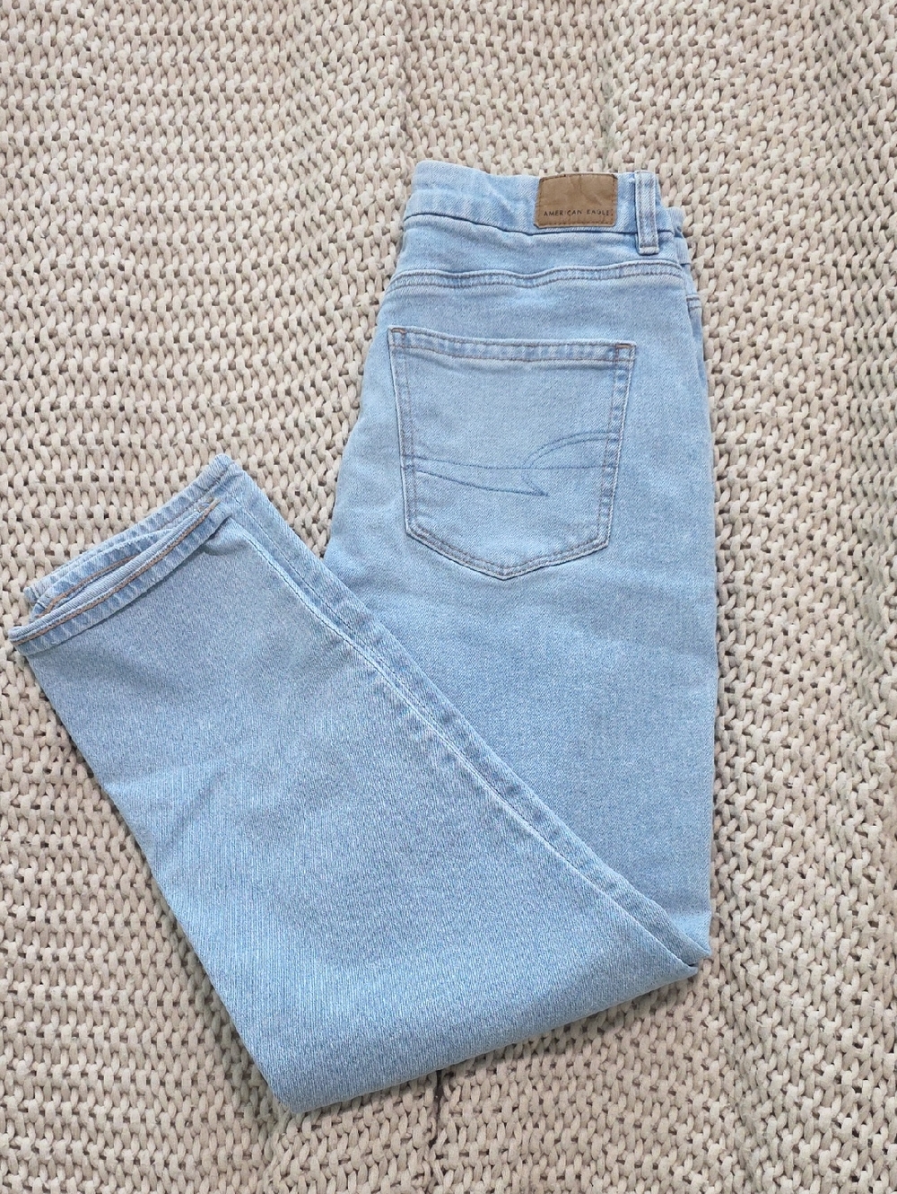 American Eagle Outfitters Curvy Mom Jean 4 Short